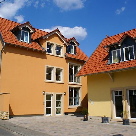 Gaestehaus Ressler Harxheim Εξωτερικό φωτογραφία