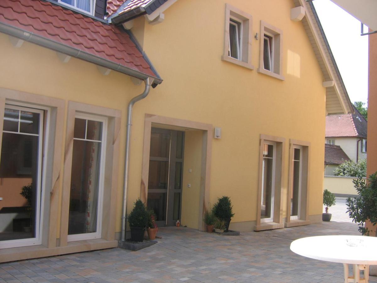 Gaestehaus Ressler Harxheim Εξωτερικό φωτογραφία